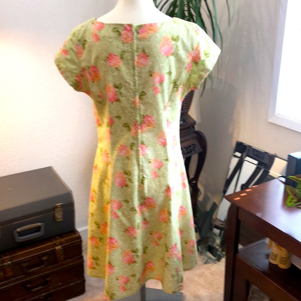 Spring Dress - Picture 4 of 12